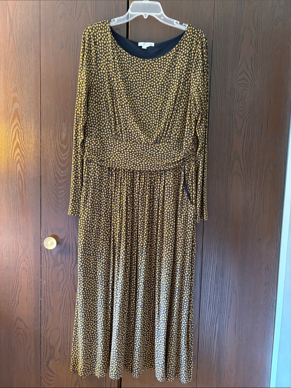 Boden Long Sleeve Mustard and Blue Floral Midi Dress. Size Large.